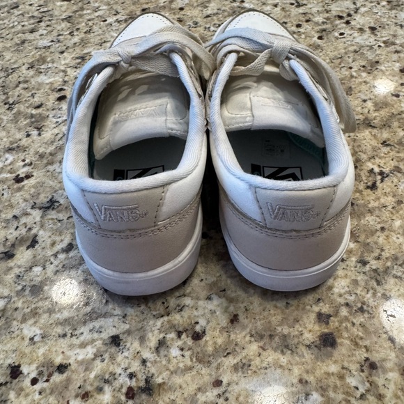 Vans ivory and White tan Sneakers Classic Skate Style Womens 6.5 Mens size 5 - Picture 2 of 6